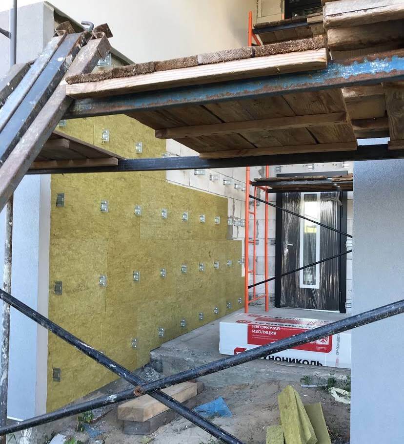 Фасадный утеплитель каменная вата